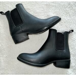 Jeffery Campbell Havanna Last Black Rubber Pull On Chelsea Boots - size 9 - E10